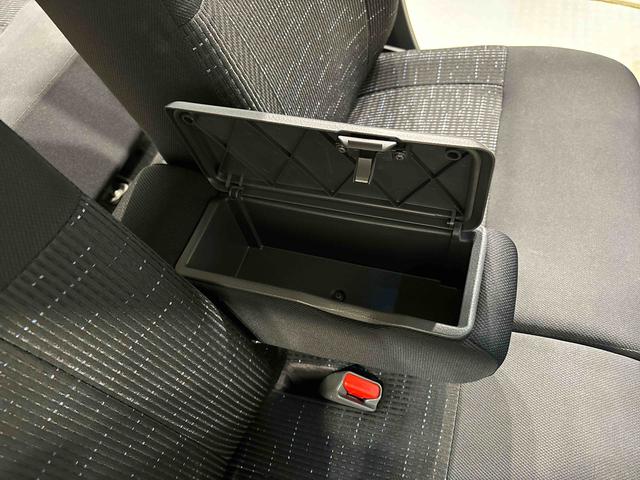 ムーヴ カスタム X AM/FMCDステレオ アルミホイール付 プッシュボタンスタート オートライト HIDヘッドライト フロントフォグランプ オートエアコン セキュリティアラーム 運転席シートリフター フロントトップシェードガラス ターンランプ付きドアミラー(22枚目)