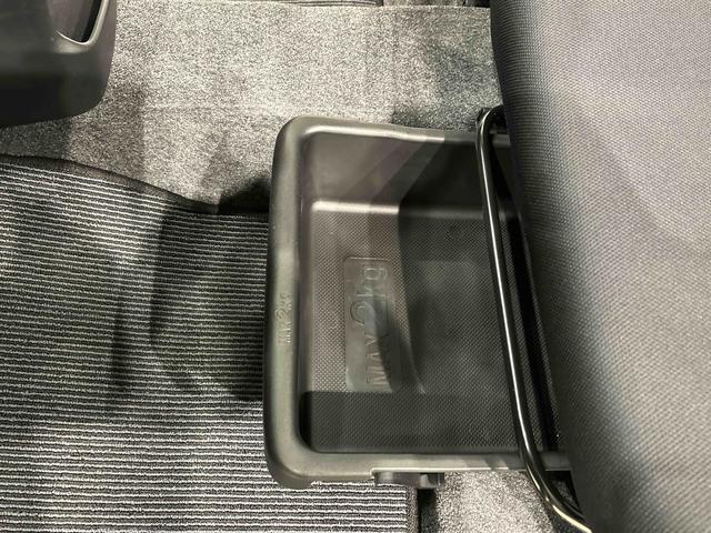 ムーヴ カスタム X AM/FMCDステレオ アルミホイール付 プッシュボタンスタート オートライト HIDヘッドライト フロントフォグランプ オートエアコン セキュリティアラーム 運転席シートリフター フロントトップシェードガラス ターンランプ付きドアミラー(27枚目)