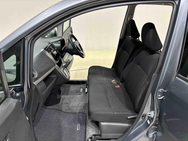 ムーヴ カスタム X AM/FMCDステレオ アルミホイール付 プッシュボタンスタート オートライト HIDヘッドライト フロントフォグランプ オートエアコン セキュリティアラーム 運転席シートリフター フロントトップシェードガラス ターンランプ付きドアミラー(28枚目)