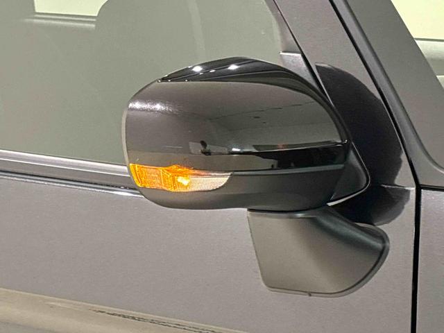 トール カスタムＧ　ターボ　　両側パワースライドドア　電子パーキング　ＬＥＤヘッドランプ・フォグランプ　　１５インチアルミホイール　オートライト　プッシュボタンスタート　クルーズコントロール　　コーナーセンサー　パワースライドドア　キーフリーシステム（45枚目）