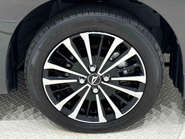 トール カスタムＧ　ターボ　　両側パワースライドドア　電子パーキング　ＬＥＤヘッドランプ・フォグランプ　　１５インチアルミホイール　オートライト　プッシュボタンスタート　クルーズコントロール　　コーナーセンサー　パワースライドドア　キーフリーシステム（47枚目）