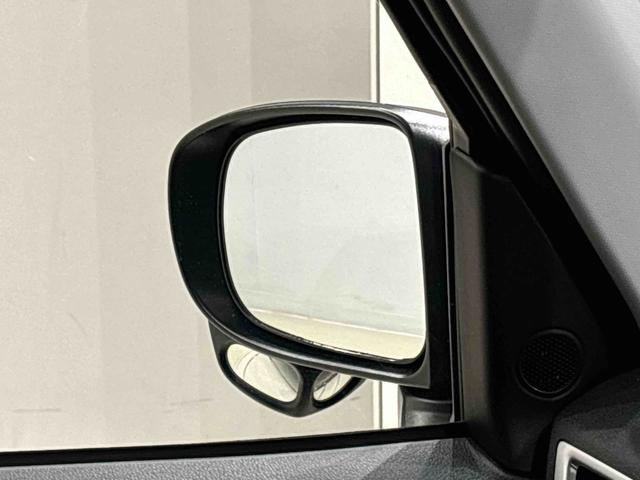 トール カスタムＧ　ターボ　　両側パワースライドドア　電子パーキング　ＬＥＤヘッドランプ・フォグランプ　　１５インチアルミホイール　オートライト　プッシュボタンスタート　クルーズコントロール　　コーナーセンサー　パワースライドドア　キーフリーシステム（48枚目）