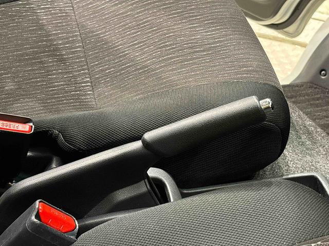 アトレーワゴン カスタムターボＲＳリミテッドＳＡＩＩＩ　ナビドラレコ　ＥＴＣ　キーレスエントリー　トップシェイドガラス　左側パワースライドドア　ＬＥＤヘッドライトバルブ　ＬＥＤフォグランプ　オートエアコン　オートライト（28枚目）