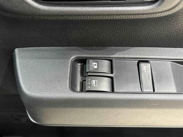 ハイゼットカーゴ ＤＸ　キーレスエントリー　マニュアルエアコン　運転席・助手席パワーウインドウ　オートライト　ハンド式サイドブレーキ　ハロゲンヘッドライト　アイドリングストップ機能　　　テンパータイヤ（19枚目）