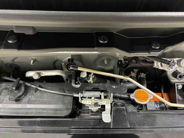 ハイゼットカーゴ ＤＸ　キーレスエントリー　マニュアルエアコン　運転席・助手席パワーウインドウ　オートライト　ハンド式サイドブレーキ　ハロゲンヘッドライト　アイドリングストップ機能　　　テンパータイヤ（34枚目）
