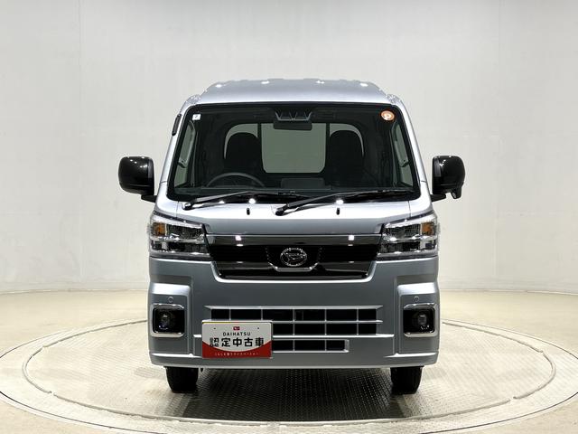 ハイゼットトラック ジャンボエクストラ　４ＷＤ　ＭＴ　プッシュボタンスタート　パワーウインドー　電動格納式ドアミラー　ガードフレーム　格納式テールゲートチェーン　ＬＥＤへッドランプ　ＬＥＤフォグランプ　スペアタイヤ（6枚目）