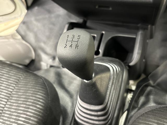 ハイゼットトラック ジャンボエクストラ　プッシュボタンスタート　パワーウインドー　電動格納式ドアミラー　ガードフレーム　格納式テールゲートチェーン　ＬＥＤへッドランプ　ＬＥＤフォグランプ　スペアタイヤ（21枚目）