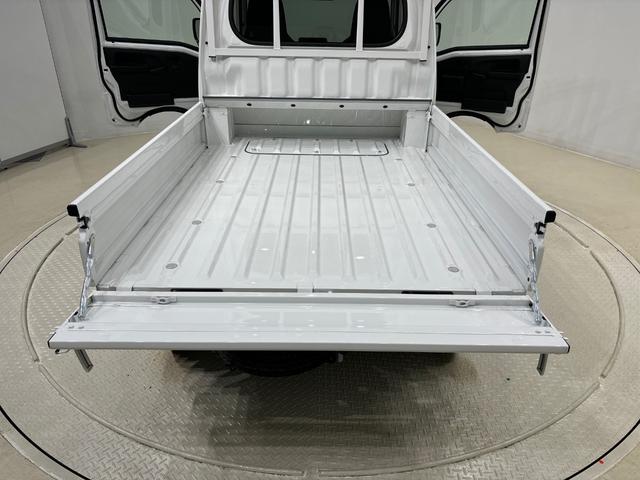 ハイゼットトラック ジャンボエクストラ　プッシュボタンスタート　パワーウインドー　電動格納式ドアミラー　ガードフレーム　格納式テールゲートチェーン　ＬＥＤへッドランプ　ＬＥＤフォグランプ　スペアタイヤ（33枚目）