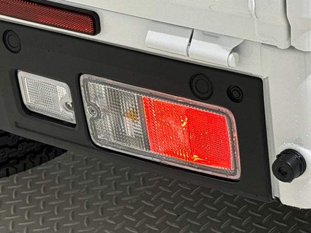 ハイゼットトラック ジャンボエクストラ　プッシュボタンスタート　パワーウインドー　電動格納式ドアミラー　ガードフレーム　格納式テールゲートチェーン　ＬＥＤへッドランプ　ＬＥＤフォグランプ　スペアタイヤ（46枚目）