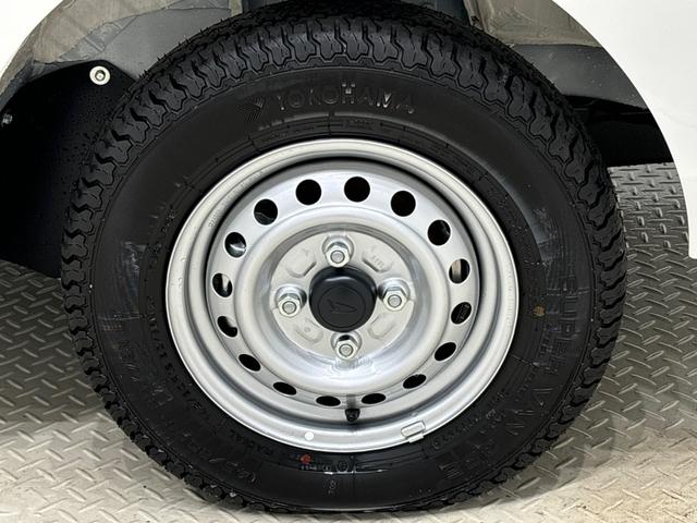 ハイゼットトラック ジャンボエクストラ　プッシュボタンスタート　パワーウインドー　電動格納式ドアミラー　ガードフレーム　格納式テールゲートチェーン　ＬＥＤへッドランプ　ＬＥＤフォグランプ　スペアタイヤ（47枚目）