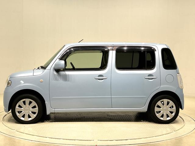 ミラココア ココアL CDチューナー マニュアルエアコン ハロゲンヘッドランプ フルホイールキャップ オートライト キーフリーシステム セキュリティアラーム 電動格納ドアミラー マニュアルエアコン アイドリングストップ(8枚目)