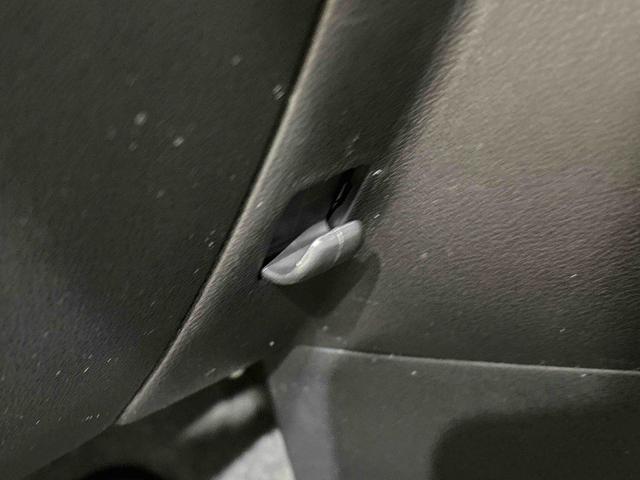 ミラココア ココアL CDチューナー マニュアルエアコン ハロゲンヘッドランプ フルホイールキャップ オートライト キーフリーシステム セキュリティアラーム 電動格納ドアミラー マニュアルエアコン アイドリングストップ(25枚目)