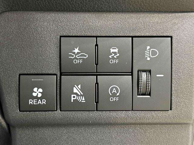 ハイゼットカーゴ ＤＸ　４ＷＤ　キーレスエントリー　オーバーヘッドシェルフ　ハロゲンヘッドランプ　トップシェイドガラス　荷室ランプ　コーナーセンサー　ＡＭ・ＦＭラジオ　テンパータイヤ（16枚目）