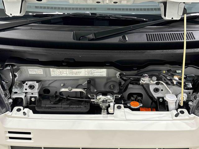 ハイゼットカーゴ ＤＸ　４ＷＤ　キーレスエントリー　オーバーヘッドシェルフ　ハロゲンヘッドランプ　トップシェイドガラス　荷室ランプ　コーナーセンサー　ＡＭ・ＦＭラジオ　テンパータイヤ（38枚目）