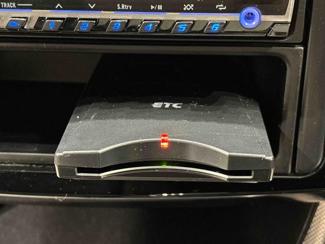 ムーヴ カスタム　ＲＳ　ＳＡ　ＬＥＤヘッドランプ・フォグランプ・オートライト・プッシュボタンスタート・オートエアコン・アイドリングストップ（8枚目）