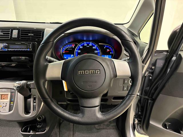 ムーヴ カスタム　ＲＳ　ＳＡ　ＬＥＤヘッドランプ・フォグランプ・オートライト・プッシュボタンスタート・オートエアコン・アイドリングストップ（15枚目）