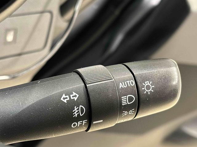 ムーヴ カスタム　ＲＳ　ＳＡ　ＬＥＤヘッドランプ・フォグランプ・オートライト・プッシュボタンスタート・オートエアコン・アイドリングストップ（20枚目）