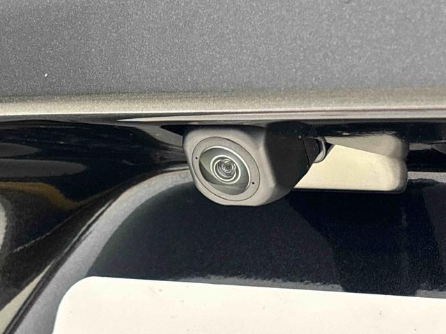 タント カスタムRS バックモニター 運転席・助手席シートヒーター 電動パーキングブレーキ LEDヘッドライト・フォグランプ 純正15インチアルミホイール キーフリーシステム オートライト サイドエアバッグ オートエアコン 革巻きステアリングホイール(10枚目)