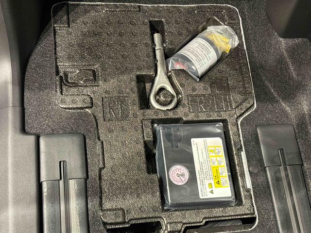 タント カスタムRS バックモニター 運転席・助手席シートヒーター 電動パーキングブレーキ LEDヘッドライト・フォグランプ 純正15インチアルミホイール キーフリーシステム オートライト サイドエアバッグ オートエアコン 革巻きステアリングホイール(33枚目)