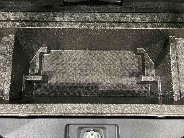 タント カスタムRS バックモニター 運転席・助手席シートヒーター 電動パーキングブレーキ LEDヘッドライト・フォグランプ 純正15インチアルミホイール キーフリーシステム オートライト サイドエアバッグ オートエアコン 革巻きステアリングホイール(40枚目)