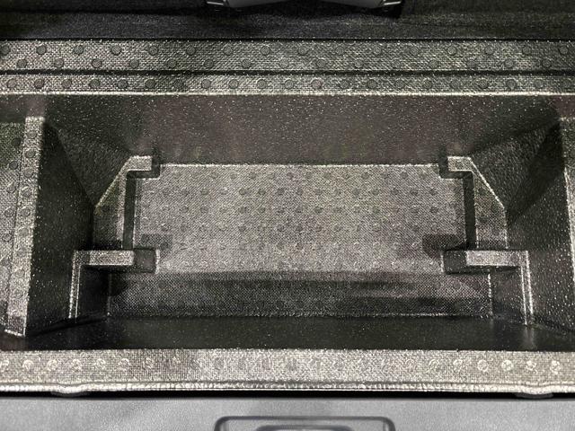 タント カスタムRS バックモニター 運転席・助手席シートヒーター 電動パーキングブレーキ 後席両側パワースライドドア オートライト サイドエアバッグ LEDヘッドライト・フォグランプ 純正15インチアルミホイール キーフリーシステム セキュリティーアラーム(40枚目)