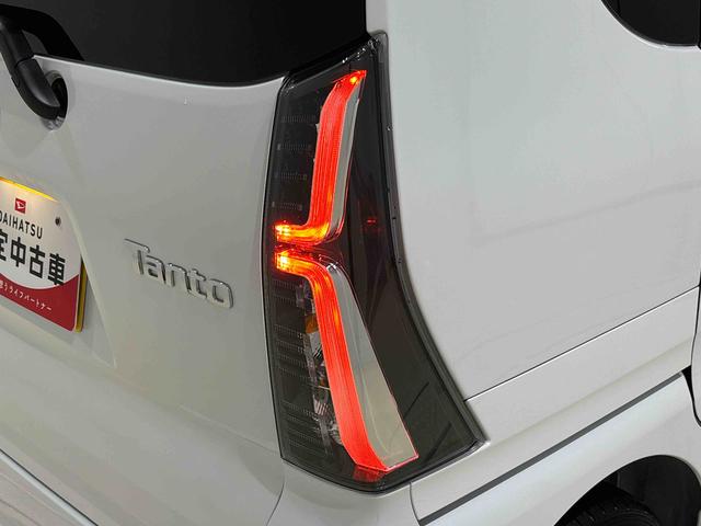 タント カスタムRS バックモニター 運転席・助手席シートヒーター 電動パーキングブレーキ 後席両側パワースライドドア オートライト サイドエアバッグ LEDヘッドライト・フォグランプ 純正15インチアルミホイール キーフリーシステム セキュリティーアラーム(49枚目)