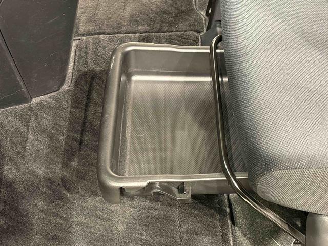 トール Ｇ　ＳＡＩＩ　　純正ナビ　　パノラマモニター　ＥＴＣ　ハロゲンヘッドランプ　１４インチフルホイールキャップ　オートライト　プッシュボタンスタート　クルーズコントロール　パワースライドドア　コーナーセンサー（37枚目）