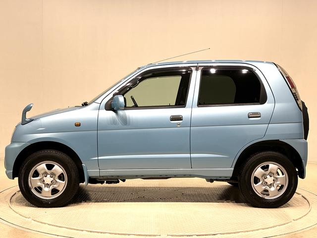 テリオスキッド L 4WD CDオーディオ ETC オートマ オートエアコン 電動格納式ドアミラー パワーウィンドウ キーレスエントリー フォグランプ スペアタイヤ(8枚目)