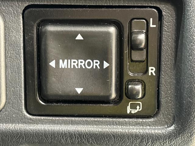 テリオスキッド L 4WD CDオーディオ ETC オートマ オートエアコン 電動格納式ドアミラー パワーウィンドウ キーレスエントリー フォグランプ スペアタイヤ(19枚目)