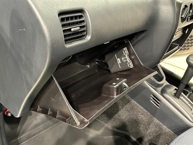 テリオスキッド L 4WD CDオーディオ ETC オートマ オートエアコン 電動格納式ドアミラー パワーウィンドウ キーレスエントリー フォグランプ スペアタイヤ(23枚目)