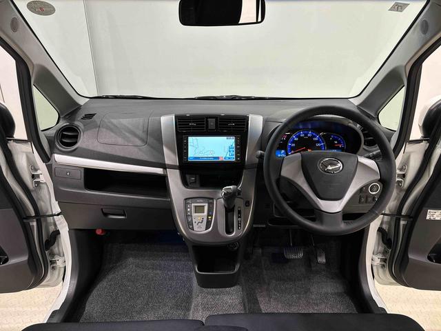 ムーヴ カスタム XリミテッドSA ナビ バックモニター キーフリー オートエアコン プッシュボタンスタート オートライト USBソケット フォグランプ 電動格納機能付きミラー シートリフター ショッピングフック シートアンダートレイ セキュリティーアラーム(12枚目)