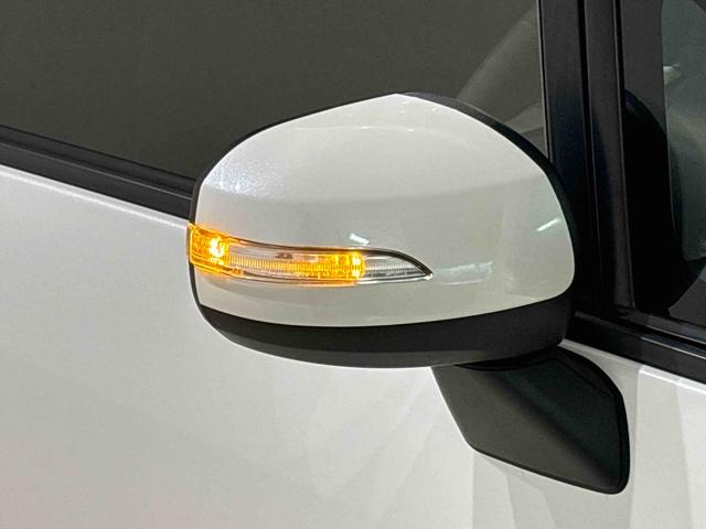 ムーヴ カスタム XリミテッドSA ナビ バックモニター キーフリー オートエアコン プッシュボタンスタート オートライト USBソケット フォグランプ 電動格納機能付きミラー シートリフター ショッピングフック シートアンダートレイ セキュリティーアラーム(45枚目)