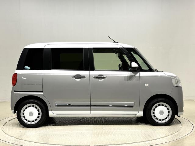 ムーヴキャンバス ストライプスＧ　ナビ・バックカメラ　ＬＥＤオートライト・フォグランプ　電動パーキングブレーキ　プッシュボタンスタート　セキュリティアラーム　バックカメラ　両側パワースライドドアウエルカムオープン機能　オート電動格納式ドアミラー（9枚目）