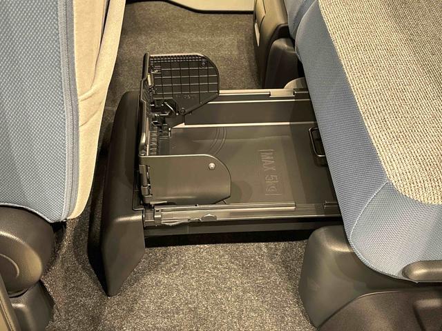 ムーヴキャンバス ストライプスG バックモニター 電動パーキングブレーキ LEDオートライト・フォグランプ 電動パーキングブレーキ プッシュボタンスタート セキュリティアラーム バックカメラ 両側パワースライドドアウエルカムオープン機能 オート電動格納式ドアミラー(36枚目)