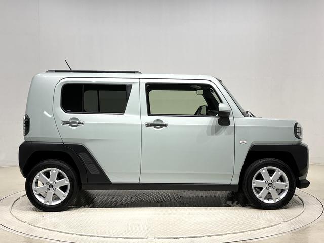 タフト G クロムベンチャー スカイフィールトップ クロムパック メッキパック シルバーアンダーガーニッシュ インテリアアクセント LEDオートライト&フォグランプ 電動パーキングブレーキ バックカメラ アルミホイール(7枚目)