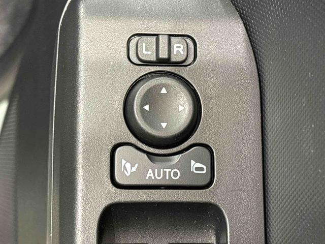 タフト G クロムベンチャー スカイフィールトップ クロムパック メッキパック シルバーアンダーガーニッシュ インテリアアクセント LEDオートライト&フォグランプ 電動パーキングブレーキ バックカメラ アルミホイール(25枚目)