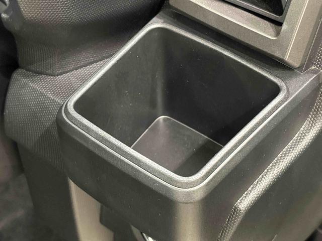 タフト G クロムベンチャー スカイフィールトップ クロムパック メッキパック シルバーアンダーガーニッシュ インテリアアクセント LEDオートライト&フォグランプ 電動パーキングブレーキ バックカメラ アルミホイール(26枚目)