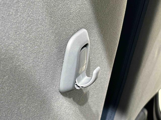 ムーヴキャンバス ストライプスＧターボ　バックモニター　後席パワースライドドア　運転席・助手席シートヒーター　ＬＥＤヘッドライト・フォグランプ　電動パーキングブレーキ　サイドエアバッグ　オートライト　オートエアコン　キーフリーシステム　プッシュボタンスタート（35枚目）