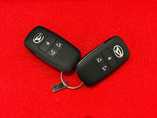 ムーヴキャンバス ストライプスＧターボ　バックモニター　後席パワースライドドア　運転席・助手席シートヒーター　ＬＥＤヘッドライト・フォグランプ　電動パーキングブレーキ　サイドエアバッグ　オートライト　オートエアコン　キーフリーシステム　プッシュボタンスタート（49枚目）