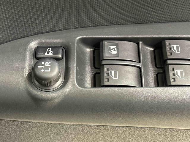 タント カスタムＸ　ナビ　片側電動スライドドア　電動格納ドアミラー　片側電動スライドドア　電動格納ドアミラー　マニュアルエアコン　アルミホイールタイヤ　アイドリングストップ　キーフリーシステム（17枚目）