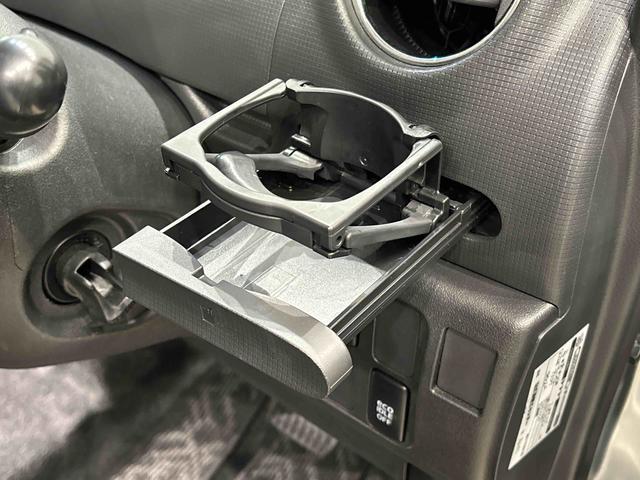 タント カスタムＸ　ナビ　片側電動スライドドア　電動格納ドアミラー　片側電動スライドドア　電動格納ドアミラー　マニュアルエアコン　アルミホイールタイヤ　アイドリングストップ　キーフリーシステム（19枚目）