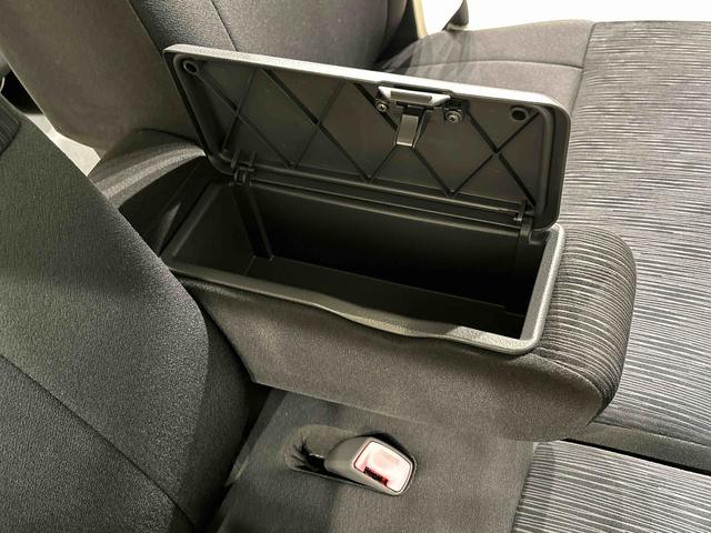 タント カスタムＸ　ナビ　片側電動スライドドア　電動格納ドアミラー　片側電動スライドドア　電動格納ドアミラー　マニュアルエアコン　アルミホイールタイヤ　アイドリングストップ　キーフリーシステム（22枚目）