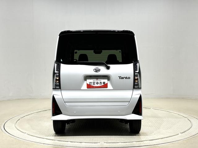 タント カスタムRS ターボ 両側電動スライドドア キーフリー 純正ナビ装着用アップグレードパック 運転席・助手席シートヒーター 電動パーキングブレーキ オートブレーキホールド機能 格納式リヤドアサンシェード 運転席シートリフター チルトステアリング(9枚目)