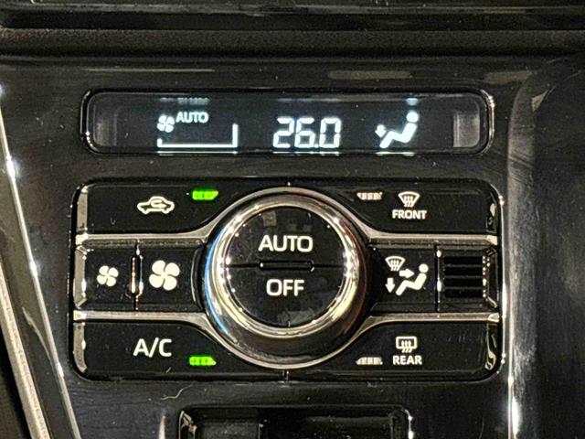 タント カスタムRS ターボ 両側電動スライドドア キーフリー 純正ナビ装着用アップグレードパック 運転席・助手席シートヒーター 電動パーキングブレーキ オートブレーキホールド機能 格納式リヤドアサンシェード 運転席シートリフター チルトステアリング(16枚目)