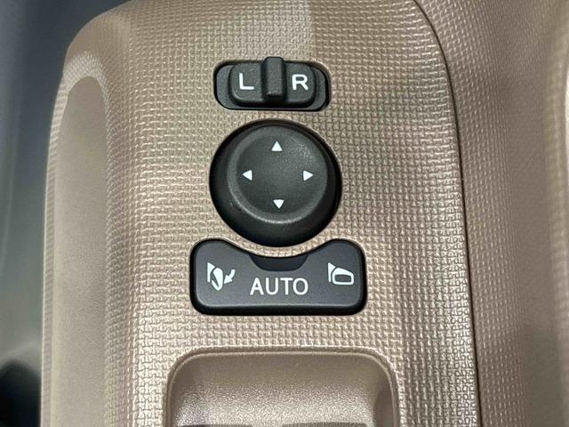 ムーヴキャンバス セオリーG 両側電動スライドドア キーフリーシステム 純正ナビ装着用アップグレードパック 運転席・助手席シートヒーター 電動パーキングブレーキ オートブレーキホールド機能 運転席シートヒーター チルトステアリング(25枚目)