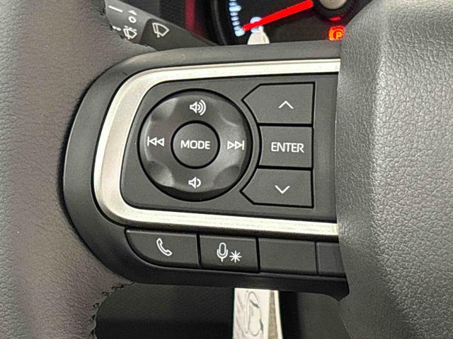 タフト Ｇ　クロムベンチャー　スカイフィールトップ　クロムパック　メッキパック　シルバーアンダーガーニッシュ　インテリアアクセント　ＬＥＤオートライト＆フォグランプ　電動パーキングブレーキ　バックカメラ　アルミホイール（14枚目）