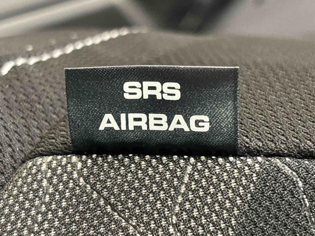 タフト Ｇ　クロムベンチャー　スカイフィールトップ　クロムパック　メッキパック　シルバーアンダーガーニッシュ　インテリアアクセント　ＬＥＤオートライト＆フォグランプ　電動パーキングブレーキ　バックカメラ　アルミホイール（29枚目）