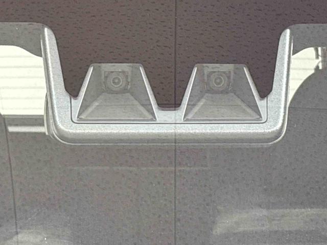 タフト Ｇ　クロムベンチャー　スカイフィールトップ　クロムパック　メッキパック　シルバーアンダーガーニッシュ　インテリアアクセント　ＬＥＤオートライト＆フォグランプ　電動パーキングブレーキ　バックカメラ　アルミホイール（41枚目）