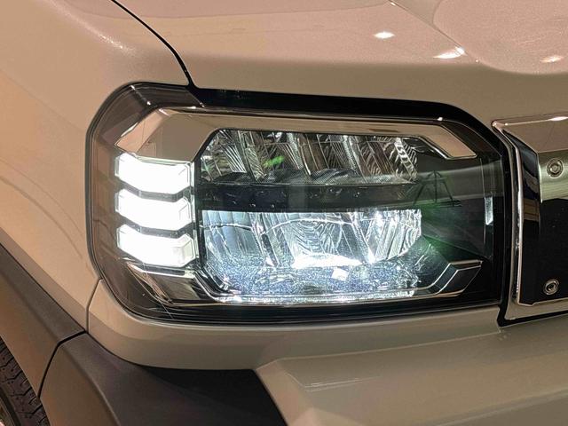 タフト Ｇ　クロムベンチャー　スカイフィールトップ　クロムパック　メッキパック　シルバーアンダーガーニッシュ　インテリアアクセント　ＬＥＤオートライト＆フォグランプ　電動パーキングブレーキ　バックカメラ　アルミホイール（44枚目）