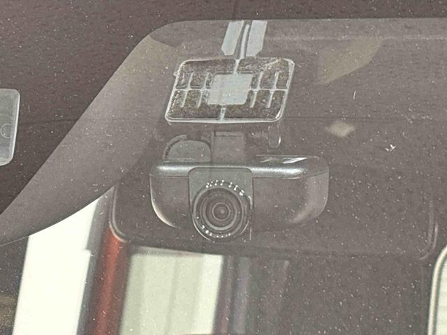 ウェイク Ｌ　ＳＡＩＩＩ　純正ナビ装着用アップグレードパック　両側電動スライドドア　格納式リヤドアサンシェード　サイドエアバッグ（9枚目）